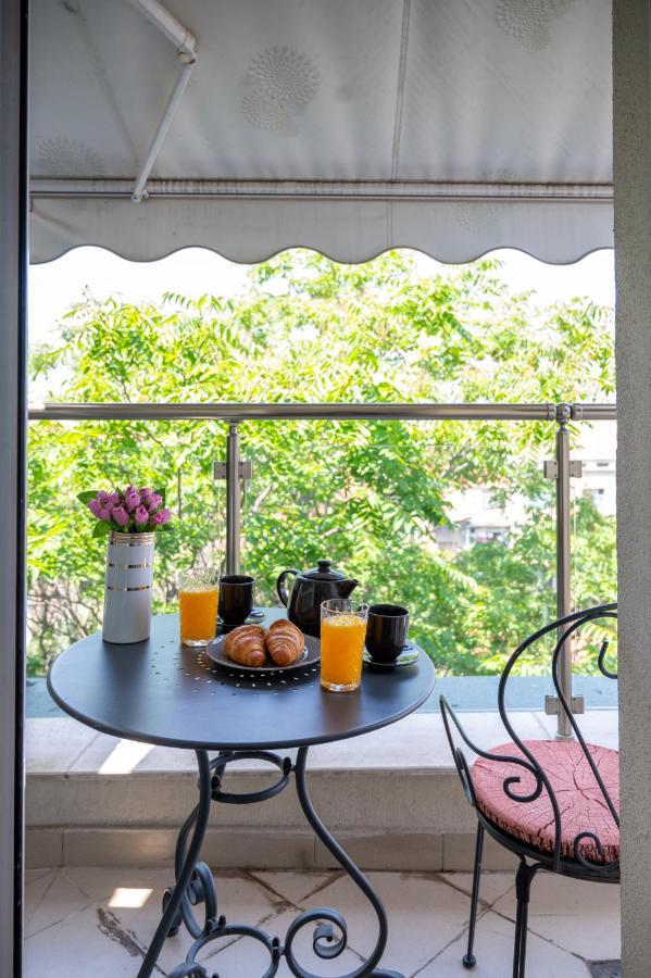 Sunny Studio With A View In Top Center Sofia Extérieur photo